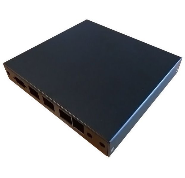 Montážní krabice PC Engines pro ALIX.2D3, 2D13, APU.1, APU.2 (3x LAN, 1x USB) - černá