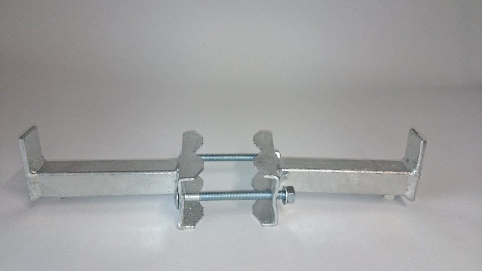 Stupačka na stožár - oboustranná, na trubku 20-75mm