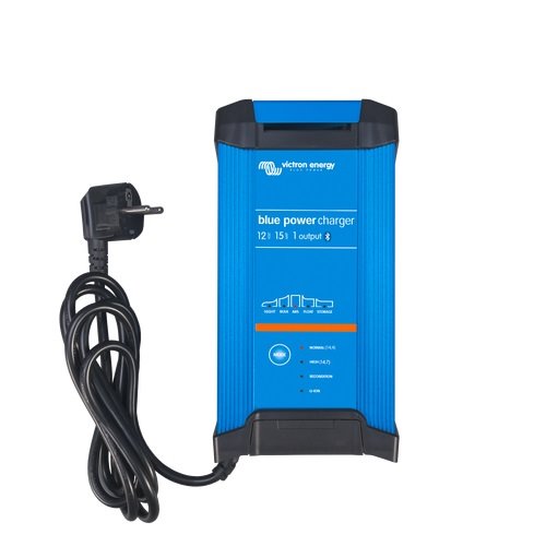 Victron Energy Chytrá nabíječka baterií BlueSmart 12V/15A (1) IP22